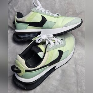 Nike Air Max Pre-Day “Liquid Lime” Women’s – Green/Black – Size 5.5 (no box)